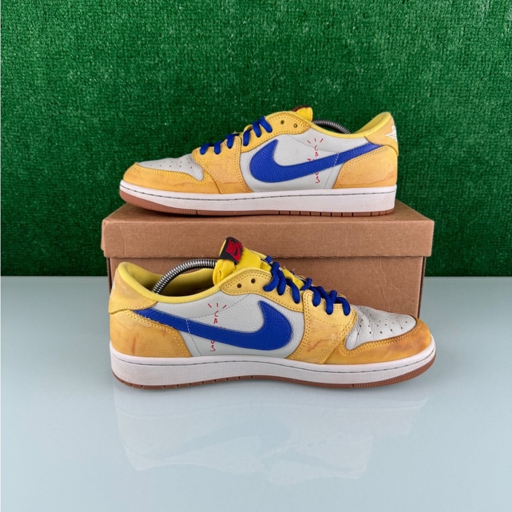 Nike Air Jordan 1 Low Women's OG SP Travis Scott Canary DZ4137-700 - Picture 4 of 5